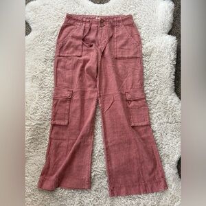 PILCRO size 28 salmon color wide leg cargo pants